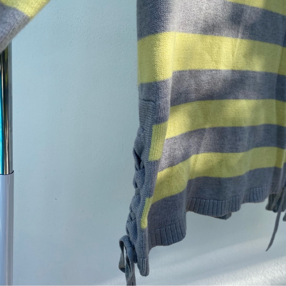 Y2K Yellow & Grey Striped Cowl Neck Sweater Size Small - Picture 4 of 6